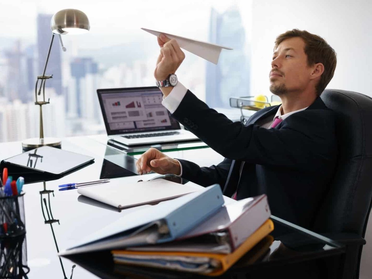 The Mothers Guide (on how to tell if your child is Slacking off)